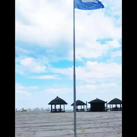 Spatios Cu 2 In Centrul Statiunii -73mp - !