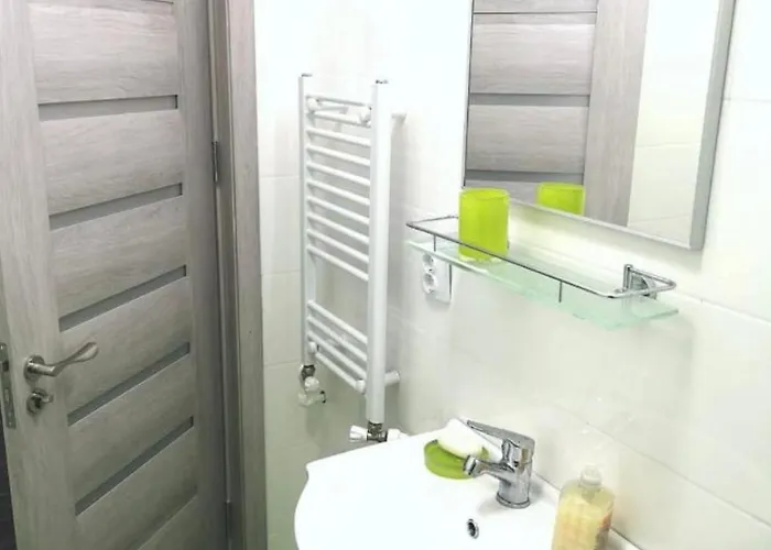 Spatios Cu 2 In Centrul Statiunii -73mp - ! Mamaia